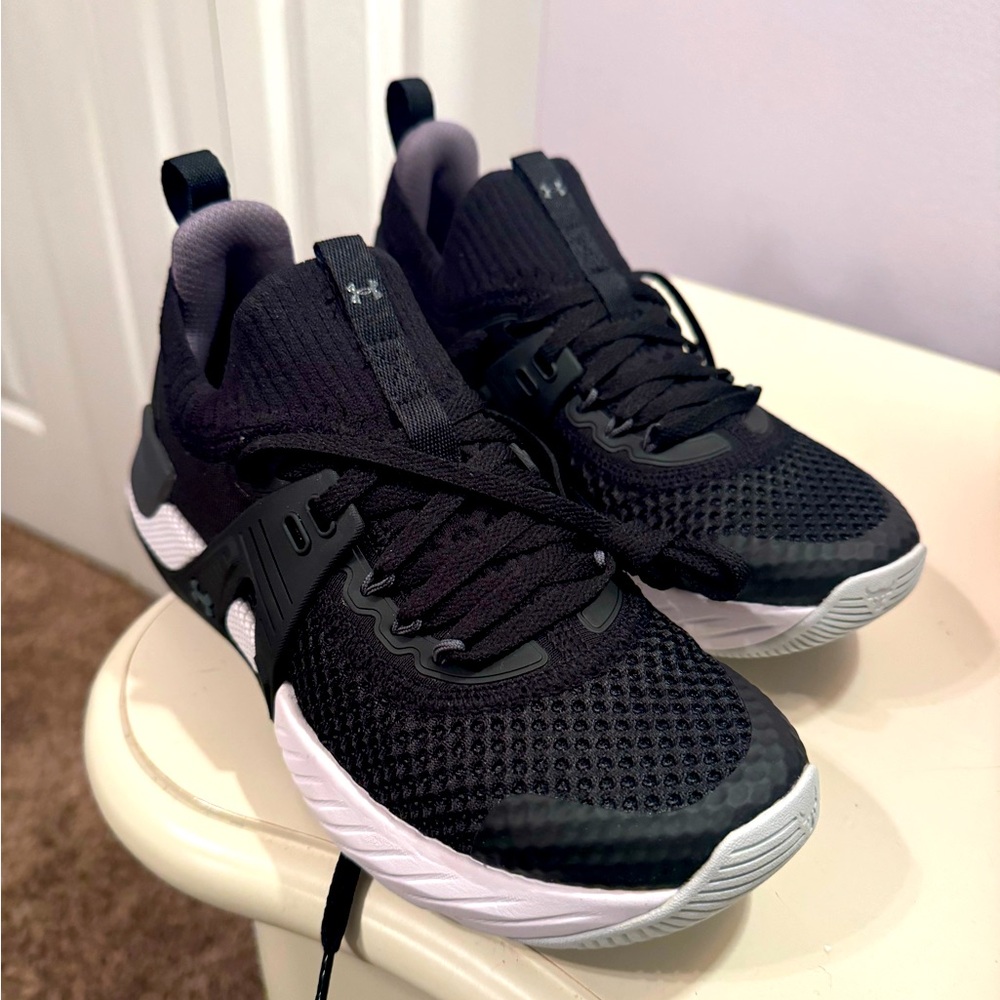 BRAND NEW! Under Armour Project Rock Sneakers